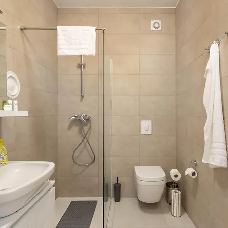 Seafront Villa Andrijana - Happy Rentals Plomin Exterior photo